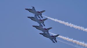 USAF Thunderbirds at Great Pacific Airshow 2019